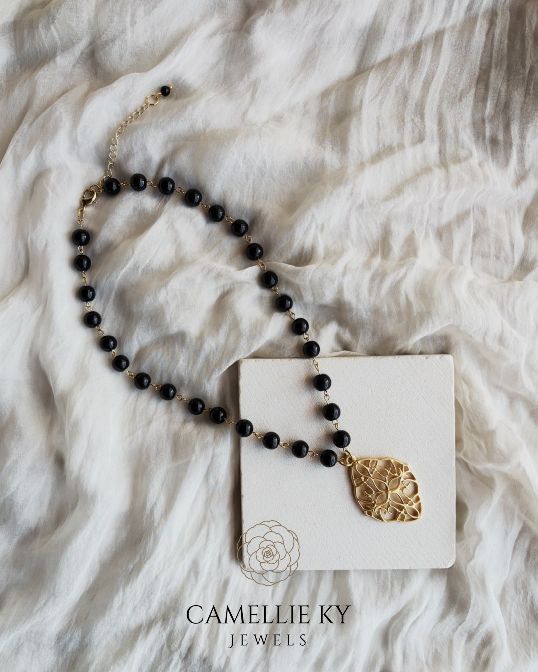 Onyx Lotus