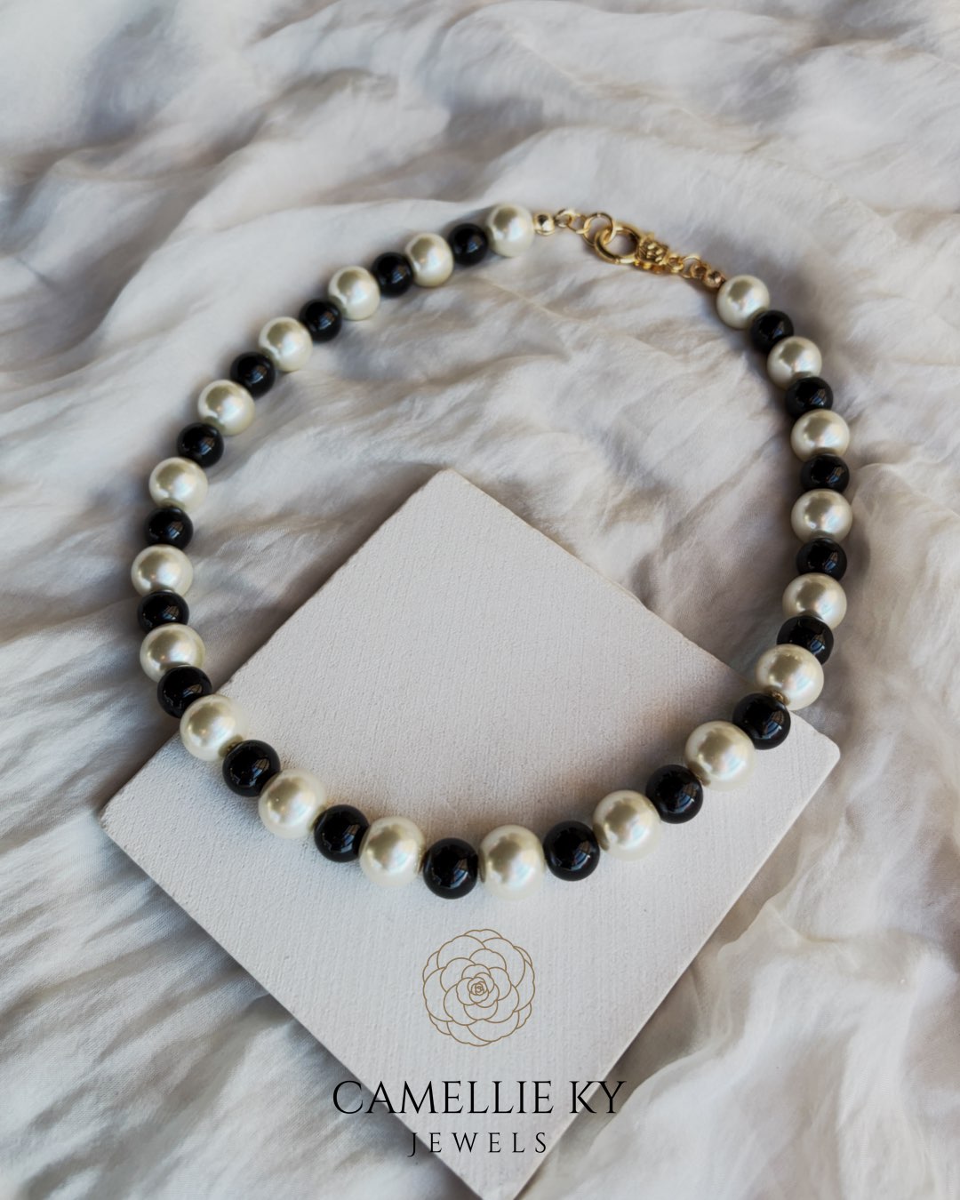 Tuxedo Pearl